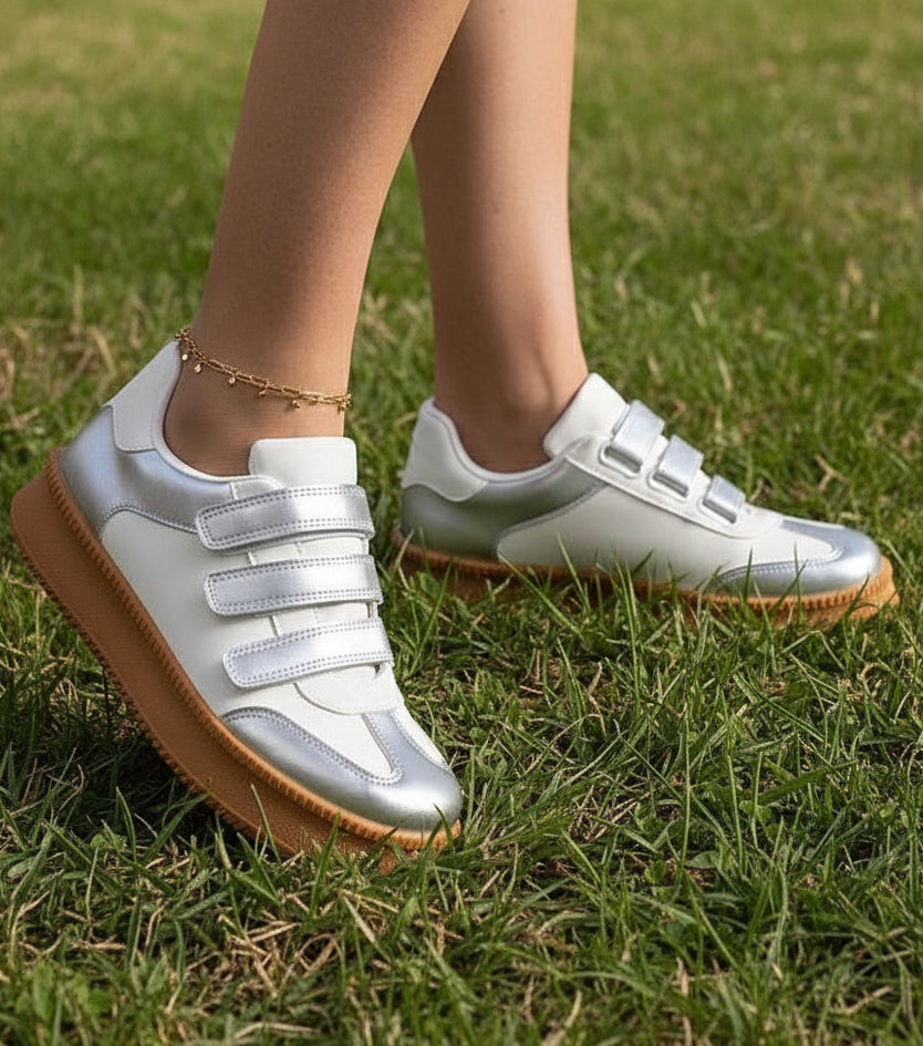 Sneakers model 207187 Solea