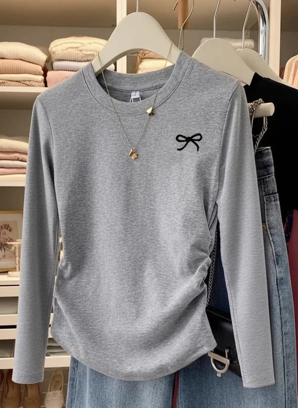 T-shirt à manches longues avec nœud