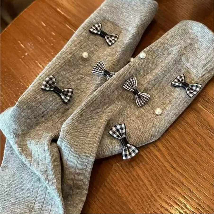 Pearl Detail Bow Crew Socks