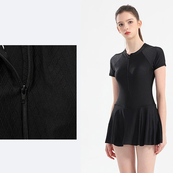 Short-sleeved One-piece Skirt Slimming Swimsuit With Pads in 2 Colours