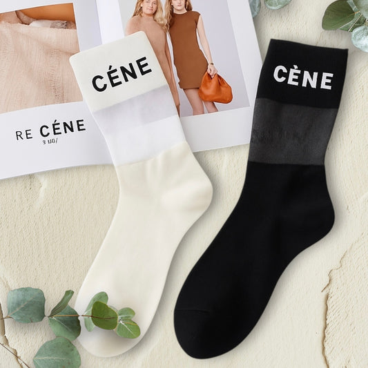 Luxury Soft Mesh Stitching Pile Socks in Black & White