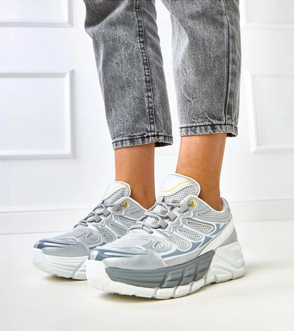  Sport Shoes model 218129 Solea 