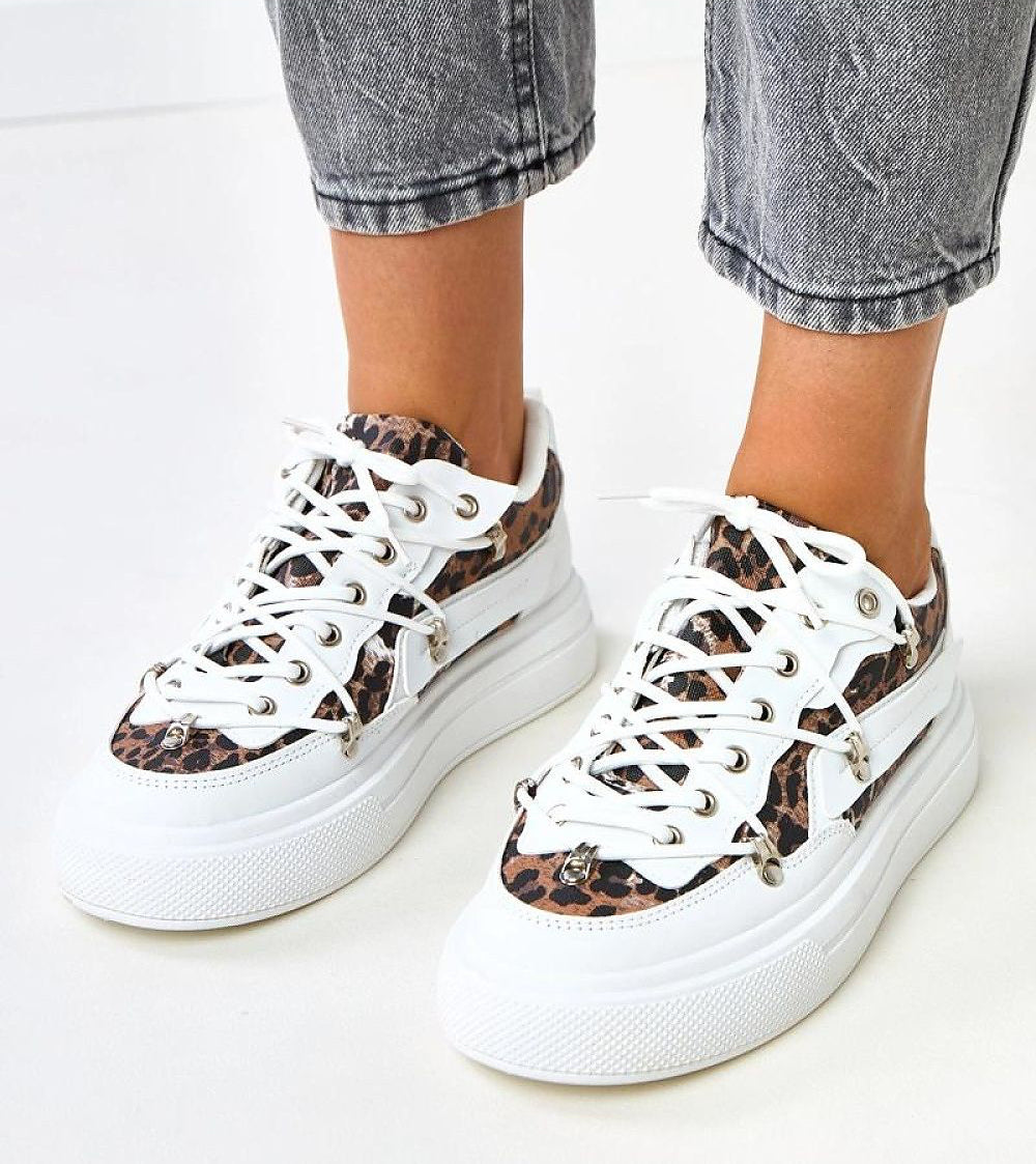  Sport Shoes model 218365 Solea 